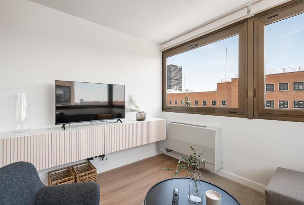 Bernabeu Nuevos Ministerios Apartment Мадрид Екстериор снимка