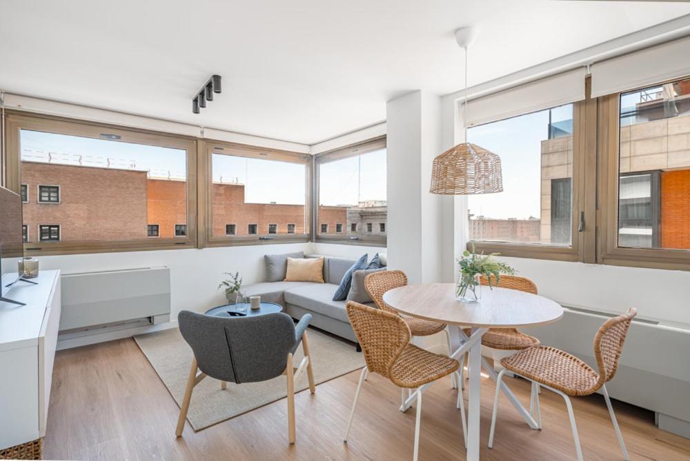 Bernabeu Nuevos Ministerios Apartment Мадрид Екстериор снимка